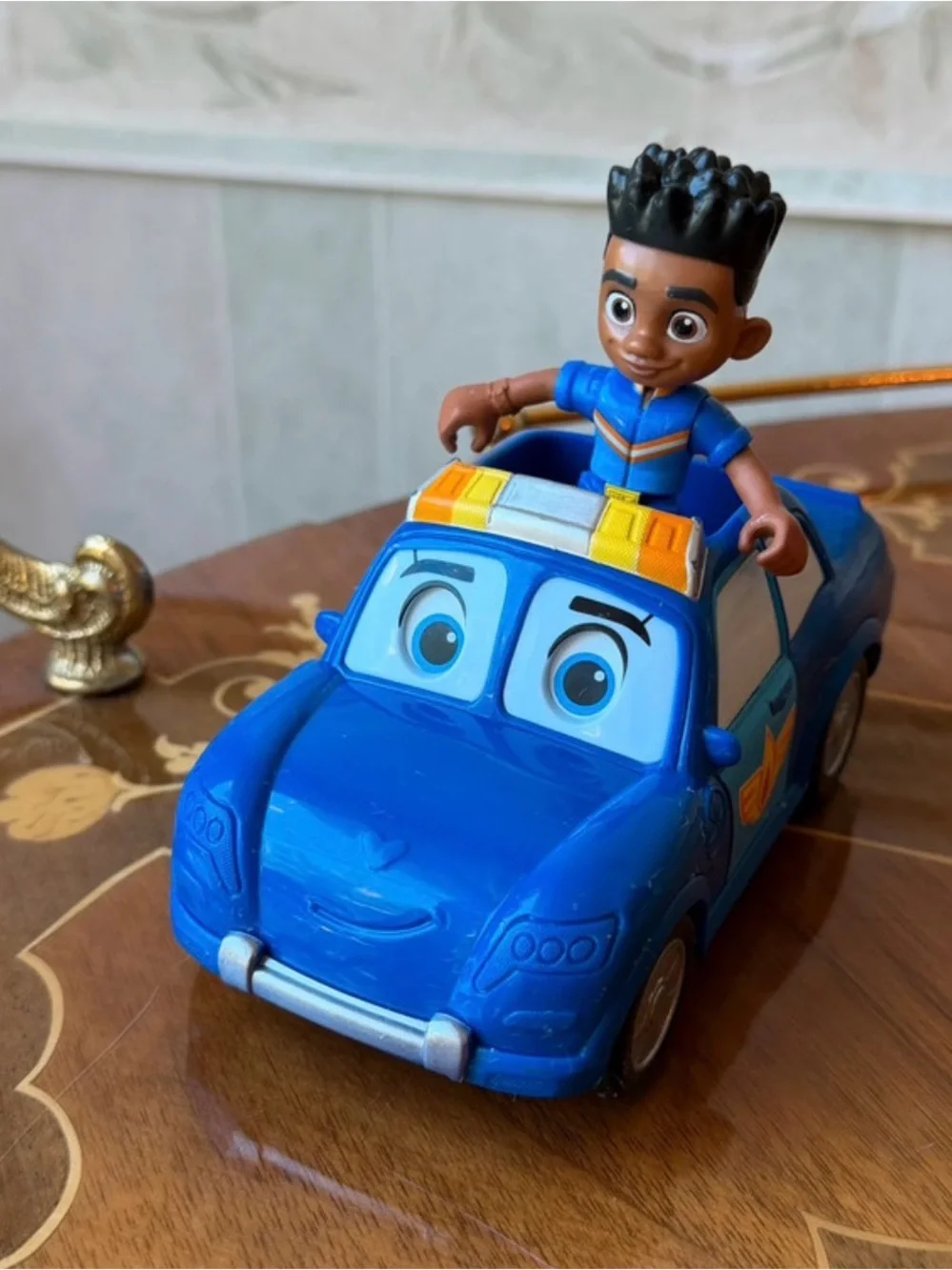 Disney Junior Firebuds Jayden Piston Toy Car & Figure
